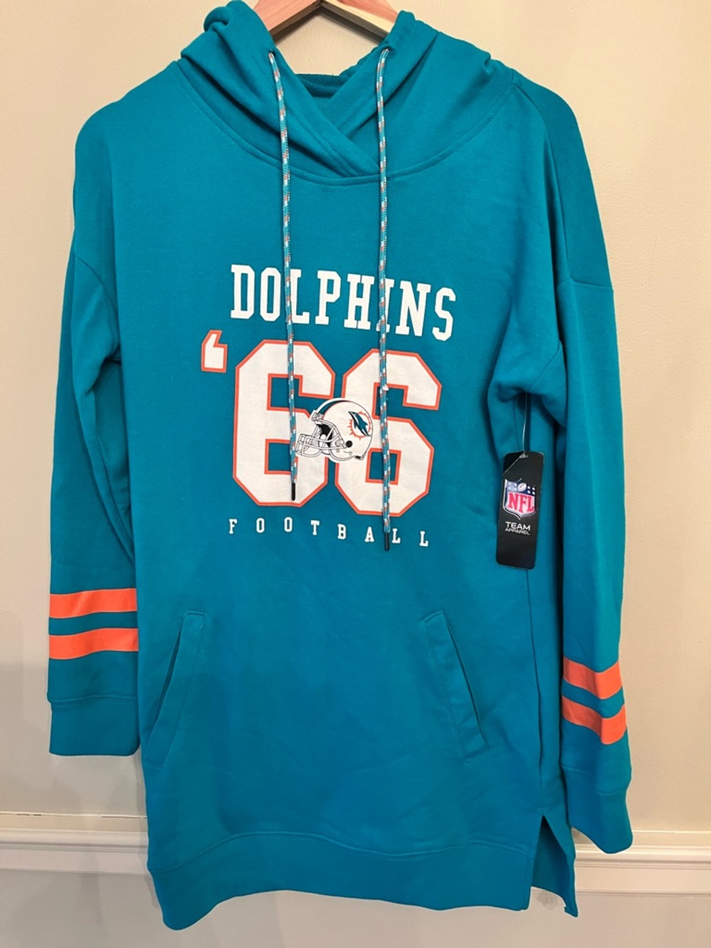 Official NFL Miami Dolphins hoodie - Picture 2 of 4